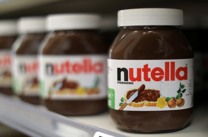 &copy; Reuters. Potes de Nutella em supermercado em Nice, na França
16/01/2017 REUTERS/Eric Gaillard