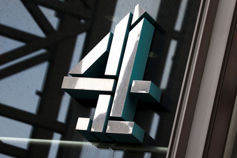 &copy; Reuters. FILE PHOTO: The logo of Channel 4 Television is seen at its studios in London, after the government decided to privatise the publicly-owned broadcaster, in London, Britain, April 5, 2022. REUTERS/Tom Nicholson/File Photo