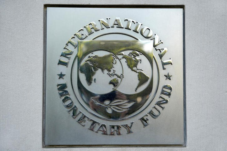 &copy; Reuters.   The International Monetary Fund logo is seen at IMF headquarters in Washington, U.S., October 14, 2017. REUTERS/Yuri Gripas/File Photo