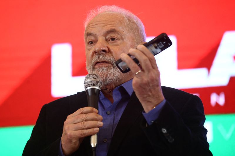 &copy; Reuters. Ex-presidente Luiz Inácio Lula da Silva durante reunião com esportistas em São Paulo
27/09/2022 REUTERS/Carla Carniel