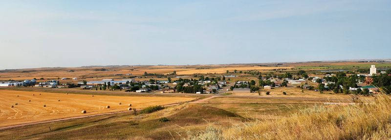 &copy; Reuters. A view shows the city of Glen Ullin, U.S., in this undated photo. VICKI HORST/Handout via REUTERS.    