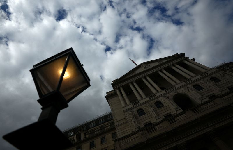 &copy; Reuters. FILE PHOTO: A view of the Bank of England  in London, Britain, September 28, 2022. REUTERS/Hannah McKay
