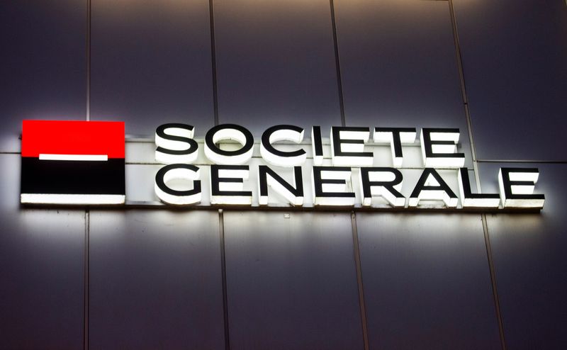 &copy; Reuters. FILE PHOTO: The logo of Societe Generale Private Banking is seen at an office building in Zurich, Switzerland March 25, 2022. REUTERS/Arnd Wiegmann/File Photo
