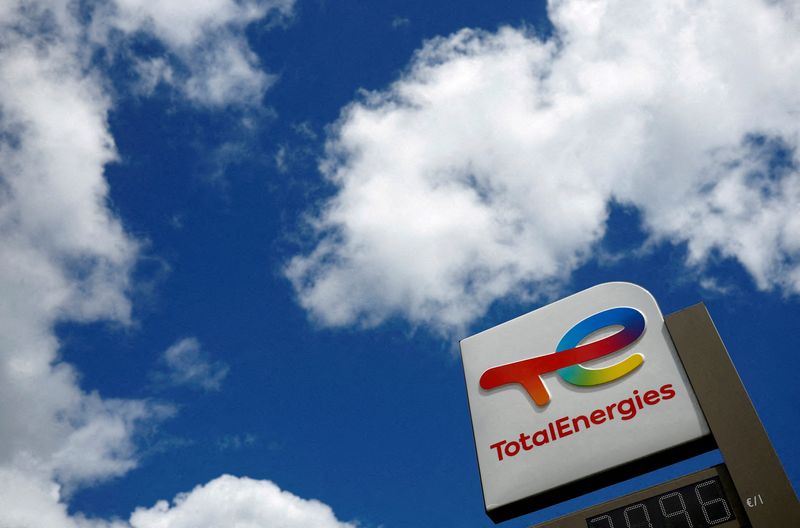 &copy; Reuters. FILE PHOTO: A sign with the logo of French oil and gas company TotalEnergies is pictured at a petrol station in Nantes, France, June 30, 2022. REUTERS/Stephane Mahe/File Photo