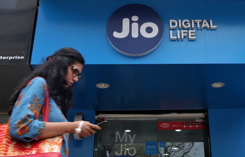 Exclusive-India's Reliance Jio to launch 4G enabled low-cost laptop at $184
