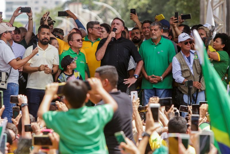 &copy; Reuters. Bolsonaro faz comício em Belém
22/09/2022
REUTERS/Raimundo Pacco