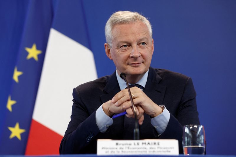&copy; Reuters. FILE PHOTO: French Minister for Economy, Finance, Industry and Digital Security Bruno Le Maire attends a news conference to present French government 2023 budget bill at the Bercy Finance Ministry in Paris, France, September 26, 2022. REUTERS/Benoit Tessi