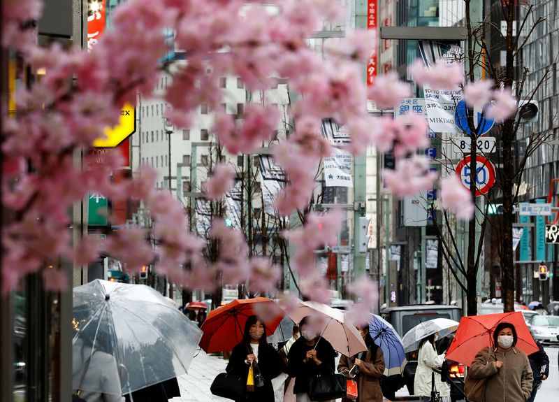 BOJ hopeful of inbound tourism boost from weak yen even as global risks weigh