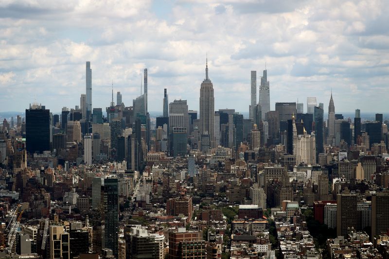 &copy; Reuters. A general view of the skyline of Manhattan as seen from the One World Trade Center Tower in New York City, New York, U.S., June 15, 2021. REUTERS/Mike Segar