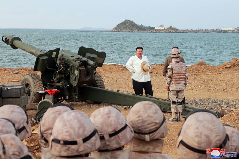 &copy; Reuters. North Korea's leader Kim Jong Un oversees military drills at an undisclosed location in North Korea, in this undated photo released on October 10, 2022 by North Korea's Korean Central News Agency (KCNA).    KCNA via REUTERS   