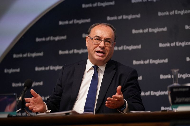 © Reuters. FILE PHOTO: Governor of the Bank of England, Andrew Bailey, speaks during the Bank of England's financial stability report news conference, at the Bank of England, London August 4, 2022. Yui Mok/Pool via REUTERS/File Photo