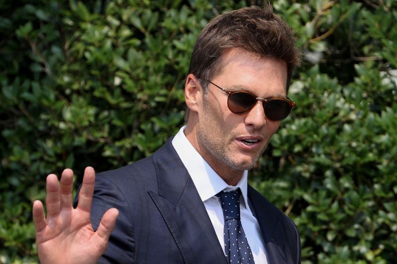 &copy; Reuters. FILE PHOTO: Tamp Bay Buccaneer quarterback Tom Brady gestures during a reception for the team with U.S. President Joe Biden at the White House in Washington, U.S. July 20, 2021.  REUTERS/Jonathan Ernst