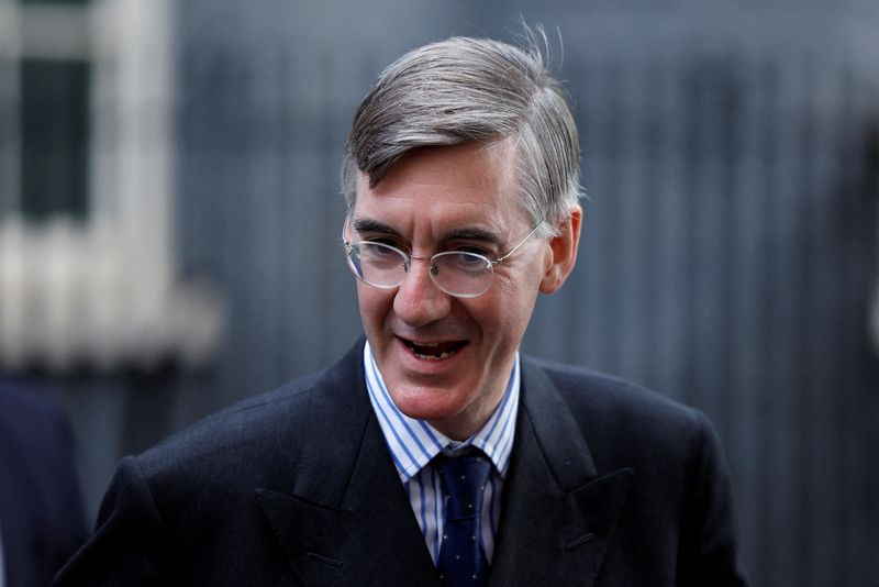 &copy; Reuters. FILE PHOTO: Business Secretary Jacob Rees-Mogg walks outside Number 10 Downing Street, in London, Britain September 7, 2022. REUTERS/John Sibley