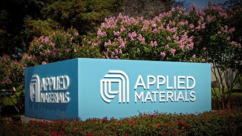&copy; Reuters. FILE PHOTO: Applied Materials’ new corporate signage photo in Santa Clara, California, U.S. is shown in this image released on August 22, 2016.  Courtesy Applied Materials/Handout via Reuters/File Photo
