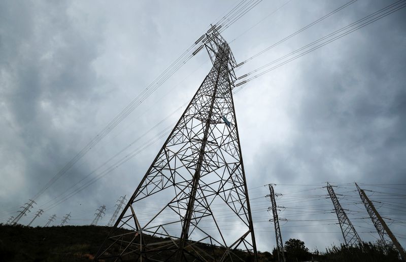 España gastará 3.000 millones de euros más en subvenciones al precio de la energía