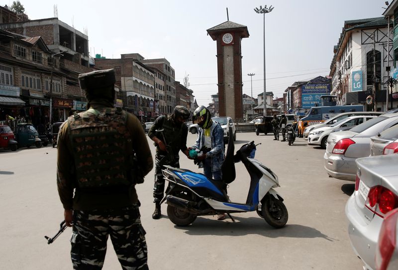 India axes rule on Kashmir voting rights after political parties' outcry