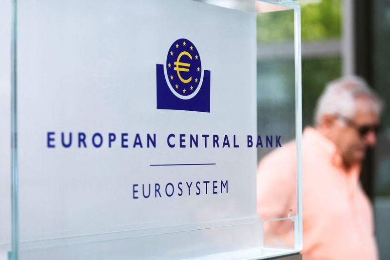 © Reuters. Placa com logotipo do Banco Central Europeu em frente ao edifício da instituição, em Frankfurt, Alemanha
21/07/2022
REUTERS/Wolfgang Rattay