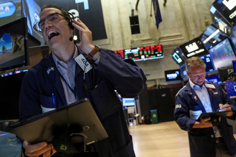&copy; Reuters. Operadores trabalham na Bolsa de Valores de Nova York
26/09/2022
REUTERS/Brendan McDermid