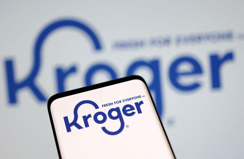 © Reuters. Kroger logo is displayed in this illustration taken September 5, 2022. REUTERS/Dado Ruvic/Illustration