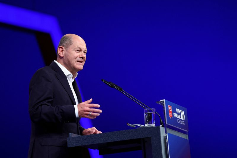 Germany's Scholz calls for bigger European Union