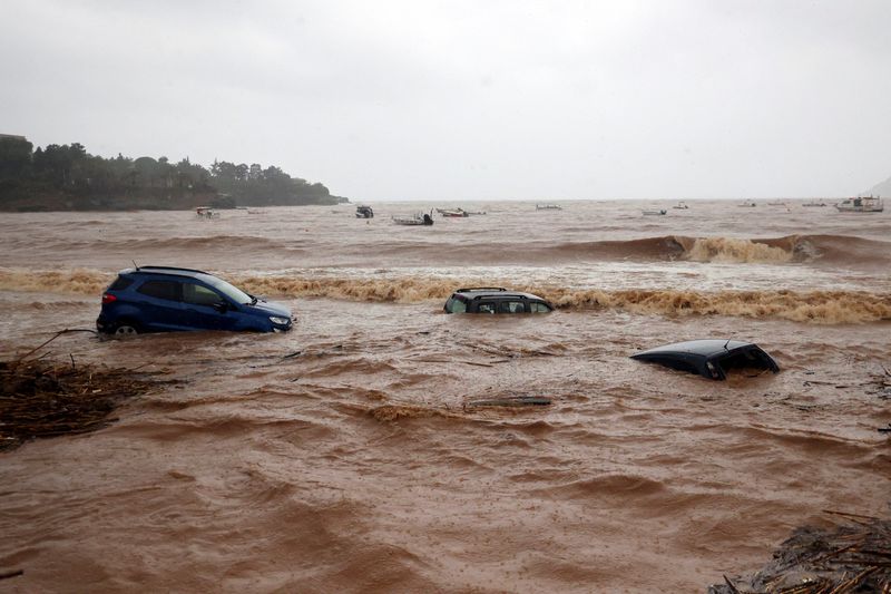 One dead in flash floods on the Greek island of Crete