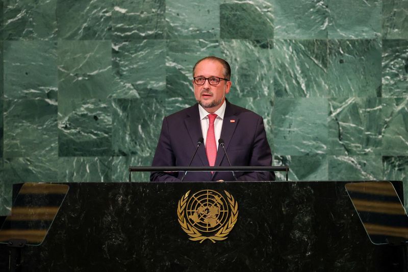 &copy; Reuters. وزير الخارجية النمساوي ألكسندر شالنبرج يتحدث في مقر الأمم المتحدة في نيويورك بالولايات المتحدة يوم 22 سبتمبر أيلول 2022. تصوير: ديفيد دي ديلجا