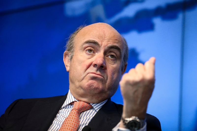 &copy; Reuters.  １０月１７日、    欧州中央銀行（ＥＣＢ）のデギンドス副総裁（写真）は、ＥＣＢは数日中にもスペインの銀行課税案について意見を表明する可能性があると明らかにした。ニューヨーク