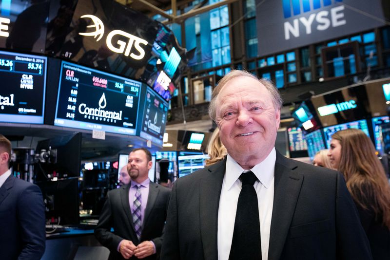 &copy; Reuters. FILE PHOTO: Harold Hamm of Continental Resources is pictured during NYSE Bell Ringing ? CLR 50th Anniversary in New York, U.S. December 8, 2016. Courtesy of Continental Resources/Handout via REUTERS 