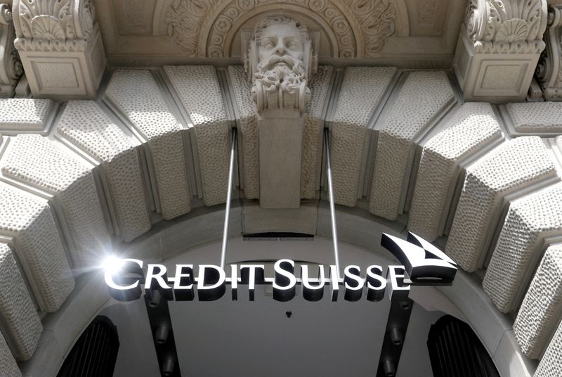 &copy; Reuters. FILE PHOTO: The logo of Swiss bank Credit Suisse is seen at its headquarters in Zurich, Switzerland October 4, 2022. REUTERS/Arnd Wiegmann