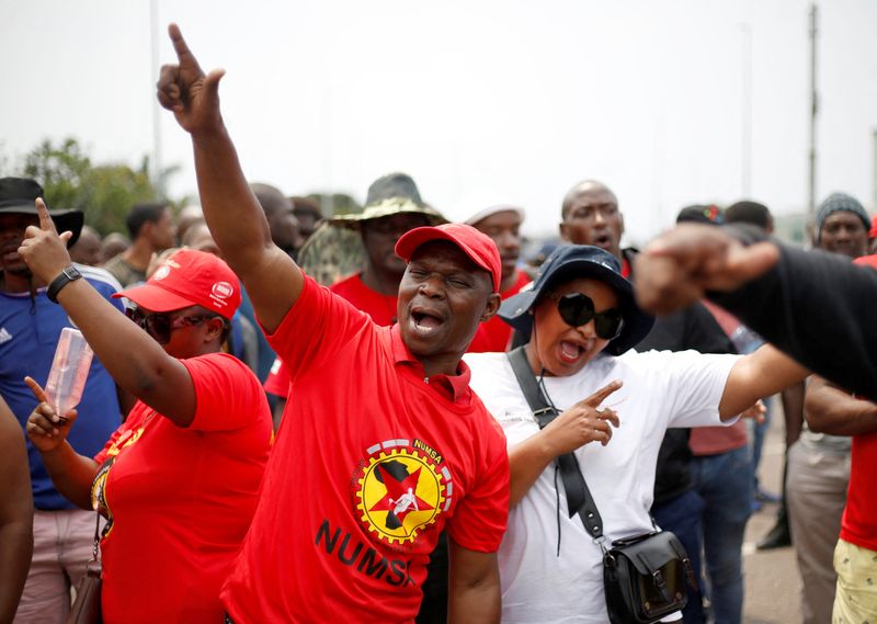 S.Africa's Transnet agrees three-year wage deal with majority labour union