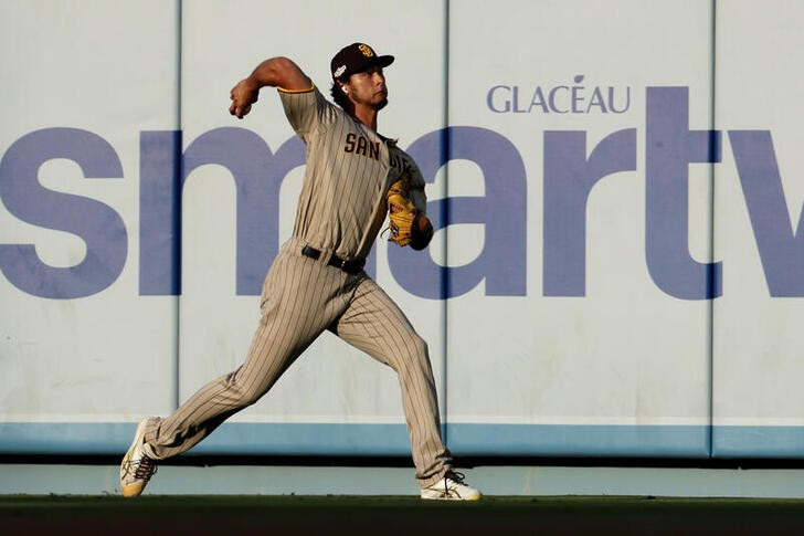 &copy; Reuters. 　米大リーグ（ＭＬＢ）パドレスのダルビッシュ有投手は、ホームで１８日に行われるフィリーズとのナショナル・リーグ優勝決定シリーズ（７回戦制）第１戦に先発登板する。ロサンゼル