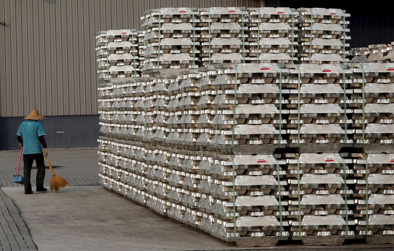 Exclusive-Glencore delivers Russian-origin aluminium into LME system -sources