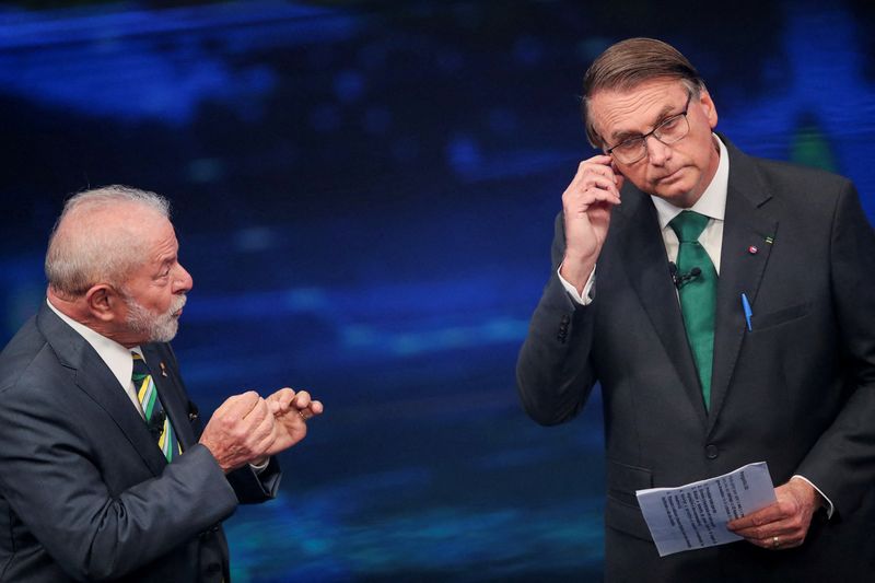 &copy; Reuters. Ex-presidente Lula e presidente Bolsonaro em debate na Band
16/10/2022
REUTERS/Mariana Greif