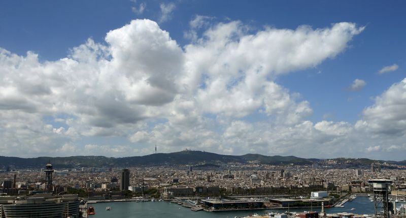 &copy; Reuters. Photo d'archive d'une vue de Barcelone, en Espagne. /Photo prise le 16 aout 2015/REUTERS/Albert Gea