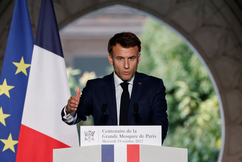 &copy; Reuters. FILE PHOTO: French President Emmanuel Macron delivers a speech during a visit for the commemorative century exposition of the opening of the Grande Mosque of Paris, in Paris, France on October 19, 2022. Ludovic MARIN/Pool via REUTERS