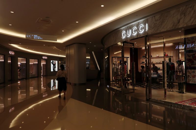 &copy; Reuters. A sign of Italian luxury brand Gucci is seen in a shopping mall on Friday night in Xiamen, Fujian province, China July 6, 2018. REUTERS/Stella Qiu/Files