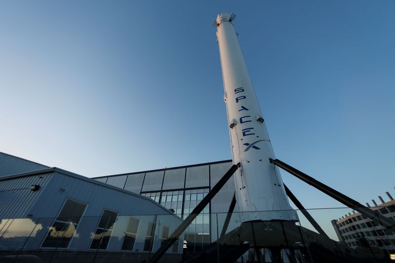 &copy; Reuters. Le siège de SpaceX à Hawthorne, en Californie. /Photo d'archives/REUTERS/Mike Blake