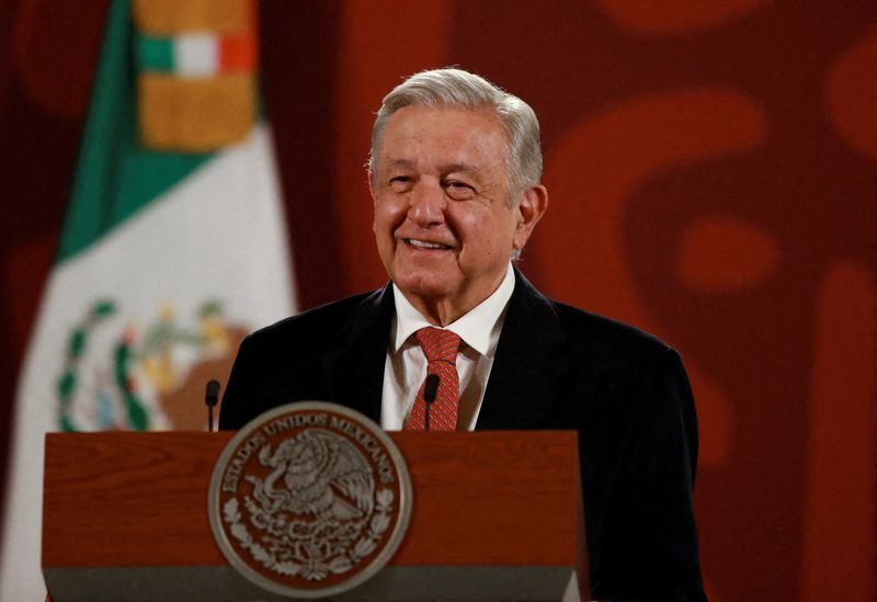 © Reuters. FILE PHOTO: Mexico's President Andres Manuel Lopez Obrador speaks during a news conference, at the National Palace in Mexico City, Mexico September 30, 2022. REUTERS/Henry Romero/File Photo