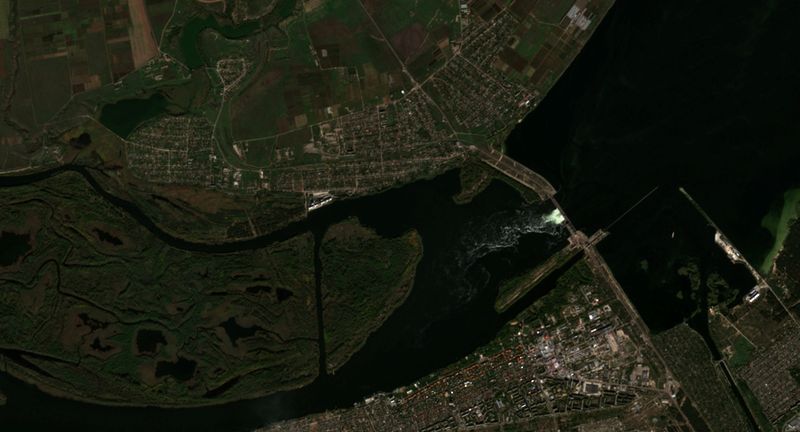 &copy; Reuters. Una imagen de satélite muestra una vista de la ubicación de la presa de Kakhovka y la región circundante en Kherson Oblast, Ucrania
Oct 18, 2022.  European Union/ Copernicus Sentinel-2 L2A/Handout via REUTERS