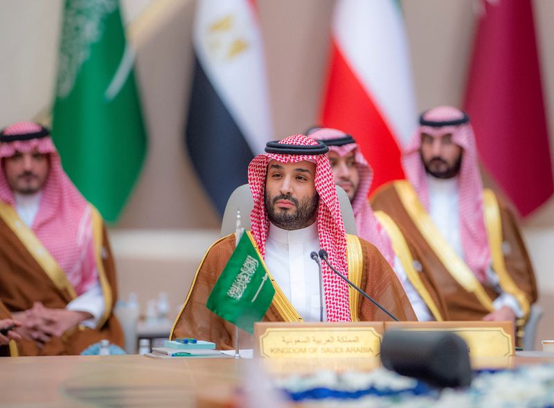 &copy; Reuters. ولي عهد السعودية الأمير محمد بن سلمان في جدة يوم 16 يوليو تموز 2022. صورة لرويترز من الديوان الملكي السعودي.