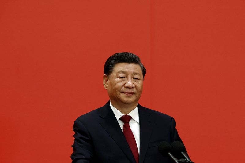 &copy; Reuters. Le président chinois Xi Jinping prend la parole à la suite du 20e Congrès national du Parti communiste, à Pékin. /Photo prise le 23 octobre 2022/REUTERS/Tingshu Wang
