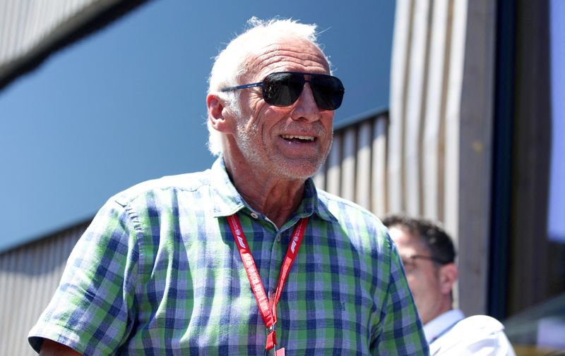 &copy; Reuters. Le fondateur de Red Bull, Dietrich Mateschitz, lors du Grand Prix d'Autriche de Formule 1, à Spielberg, en Autriche/Photo prise le 30 juin 219/REUTERS/Lisi Niesner