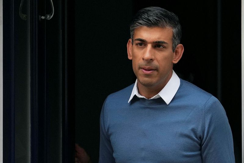 Swift rise to PM, but some doubt Rishi Sunak can win UK elections