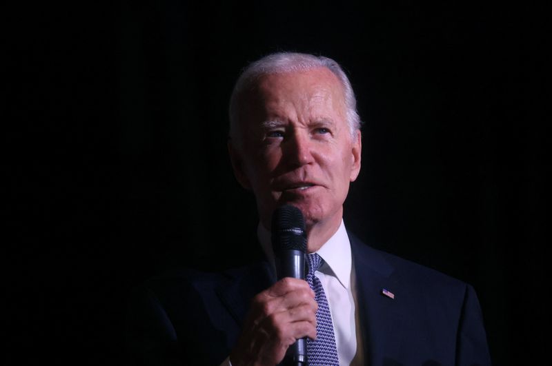 &copy; Reuters. FILE PHOTO: U.S. President Joe Biden delivers remarks about student debt relief at Delaware State University in Dover, Delaware, U.S., October 21, 2022. REUTERS/Leah Millis