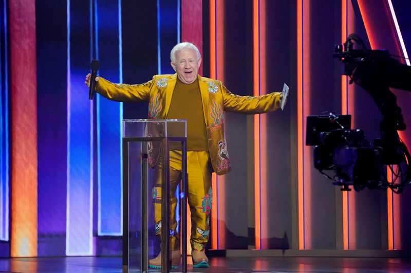&copy; Reuters. FILE PHOTO: Leslie Jordan announcing the winner of Duo Of The Year Dan + Shay at the 56th Academy of Country Music Awards (ACM) at the Grand Ole Opry in Nashville, Tennessee, U.S. April 18, 2021. REUTERS/Harrison McClary/