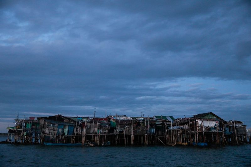 Climate inaction risks damaging Philippines growth - World Bank