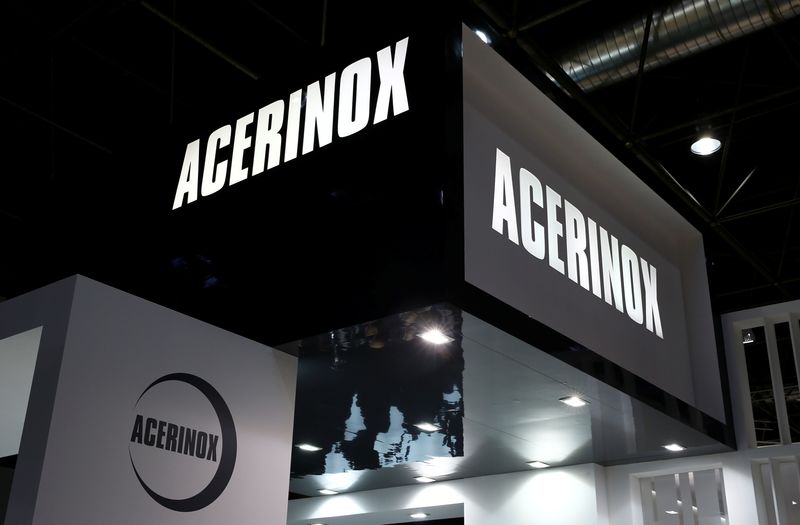 &copy; Reuters. FILE PHOTO: The logo of Spanish stainless steel manufacturer Acerinox is pictured during the "Tube Fair" in Duesseldorf, Germany, April 7, 2016.   REUTERS/Wolfgang Rattay