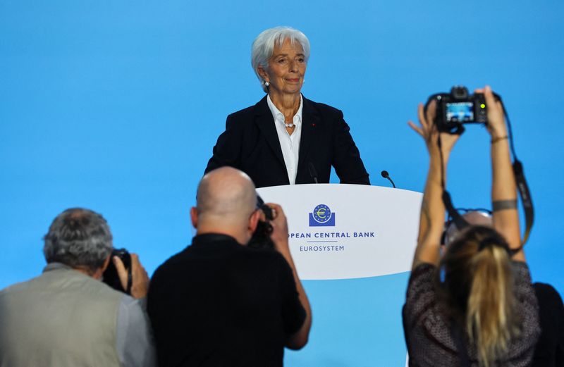 &copy; Reuters. Presidente do BCE, Christine Lagarde
27/10/2022. REUTERS/Wolfgang Rattay