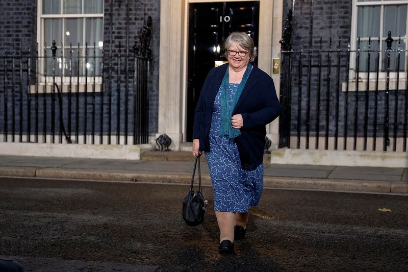 &copy; Reuters. FILE PHOTO: British Environment Secretary Therese Coffey walks outside Number 10 Downing Street, in London, Britain, October 25, 2022. REUTERS/Peter Nicholls/File Photo