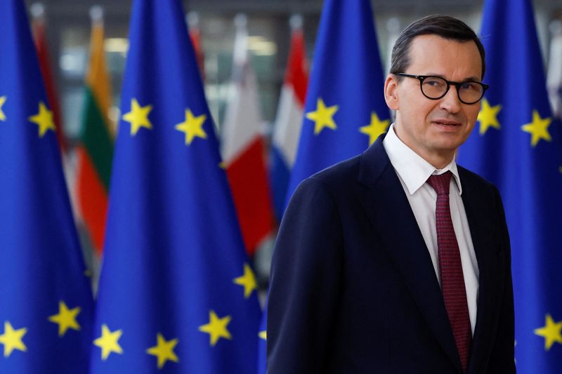 &copy; Reuters. FILE PHOTO: Poland's Prime Minister Mateusz Morawiecki attends the European Union leaders' summit in Brussels, Belgium October 20, 2022. REUTERS/Piroschka van de Wouw